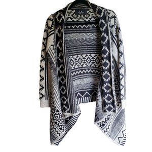 L. A. Coalition Woman's Aztec Print Cardigan Sweater